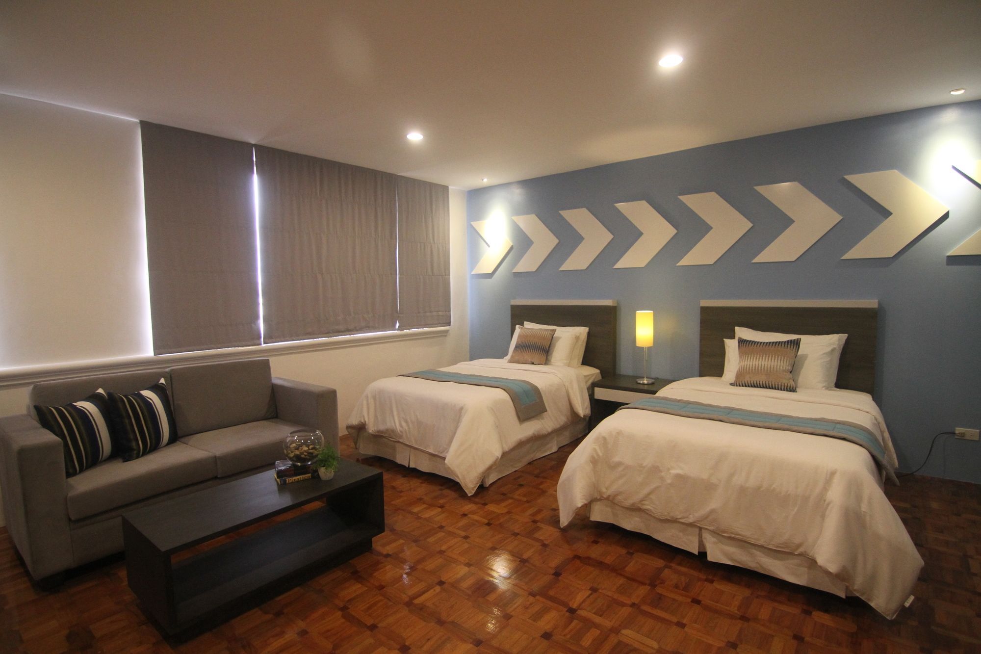 Reddoorz Plus @ Casino Street Makati Makati City Kültér fotó